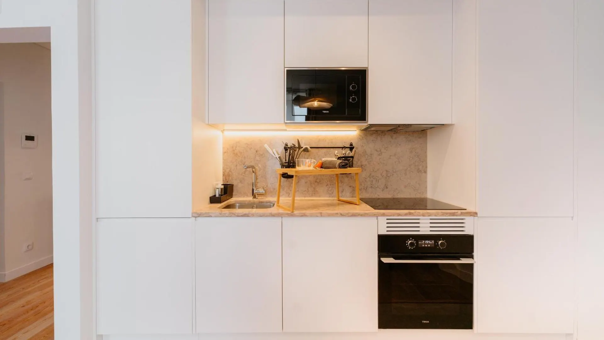Apartmán Mary Orange - No 236 1E - Sophisticated Two-Bedroom Getaway Lisboa